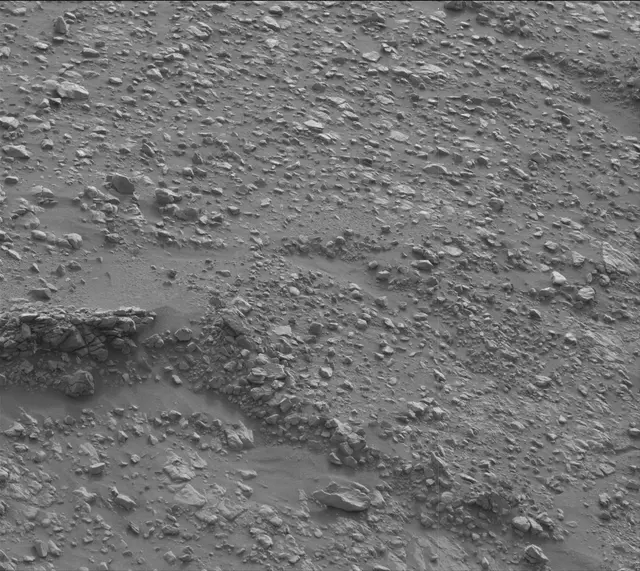 Sol 2822: Mast Camera (Mastcam)