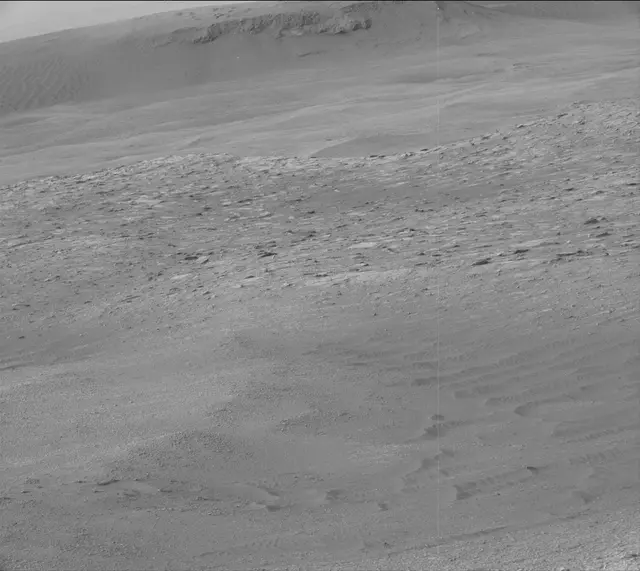 Sol 2822: Mast Camera (Mastcam)
