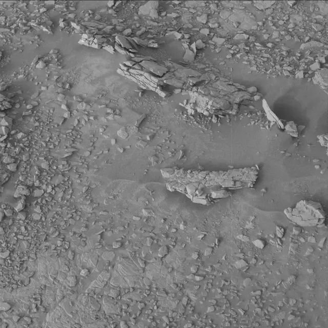 Sol 2822: Mast Camera (Mastcam)