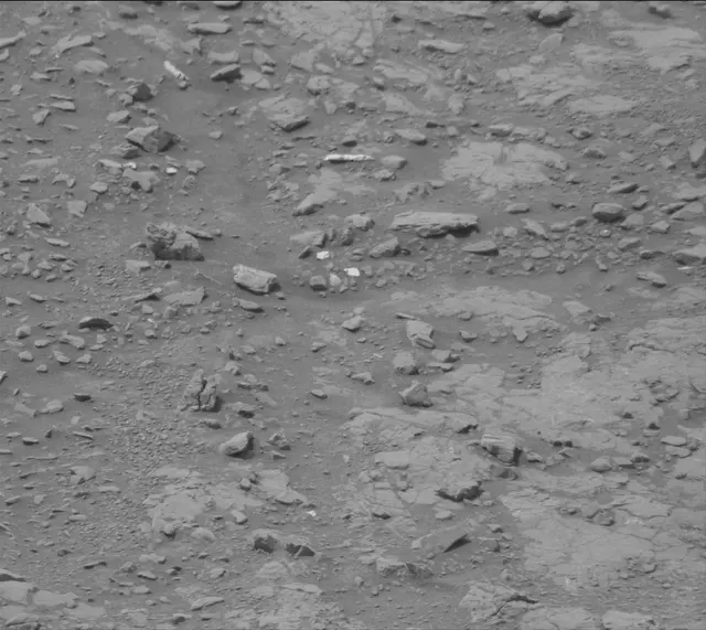 Sol 2822: Mast Camera (Mastcam)