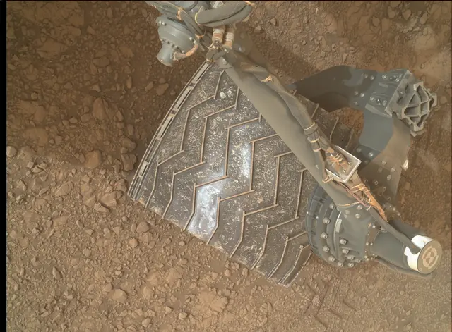 Sol 2822: Mars Hand Lens Imager (MAHLI)