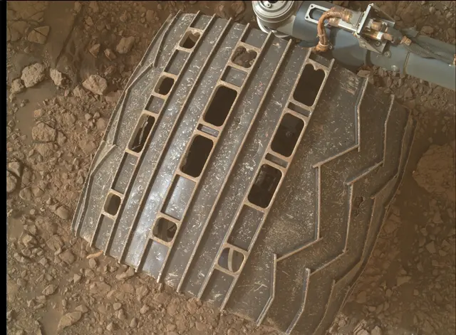 Sol 2822: Mars Hand Lens Imager (MAHLI)