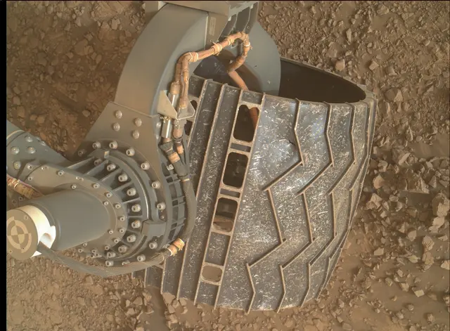 Sol 2822: Mars Hand Lens Imager (MAHLI)
