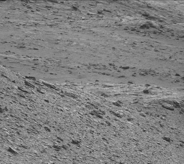 Sol 2823: Mast Camera (Mastcam)