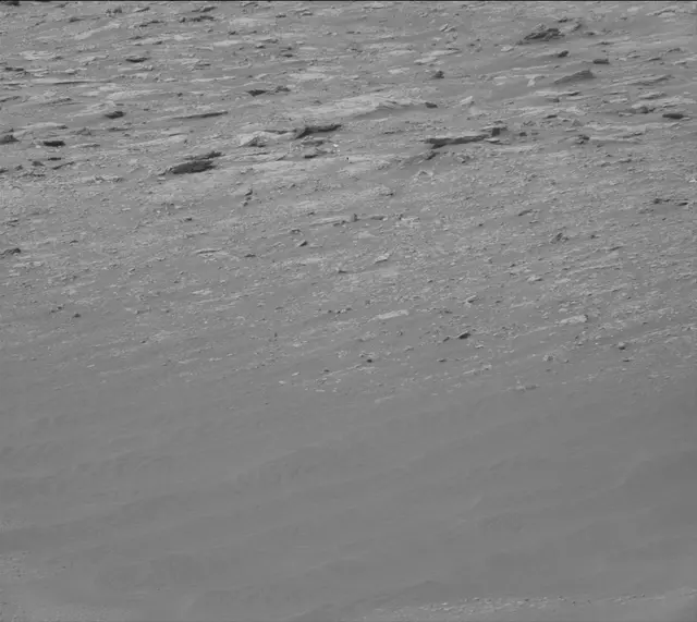 Sol 2823: Mast Camera (Mastcam)