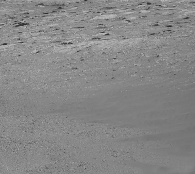 Sol 2823: Mast Camera (Mastcam)