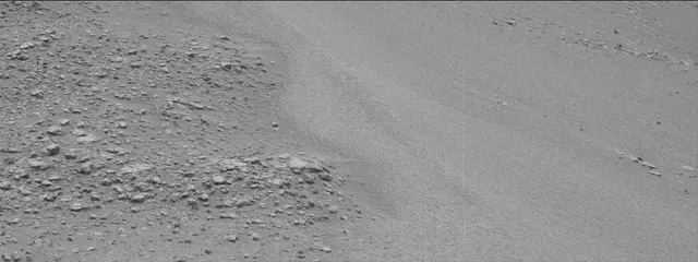 Sol 2824: Mast Camera (Mastcam)