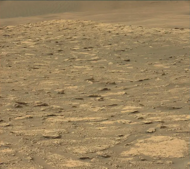 Sol 2824: Mast Camera (Mastcam)