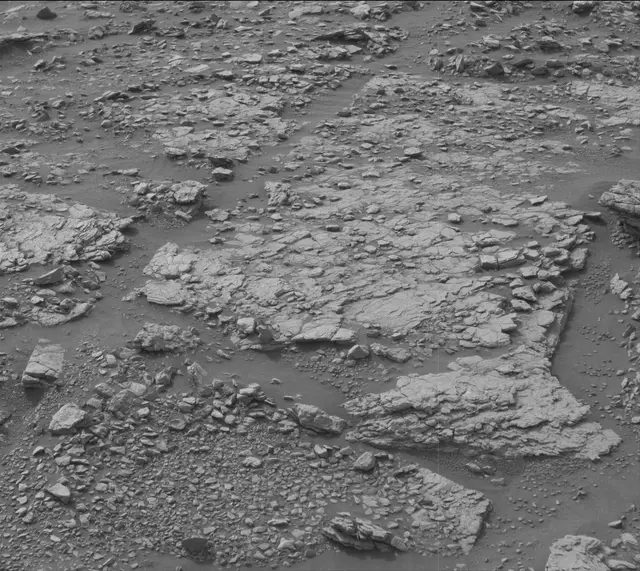 Sol 2824: Mast Camera (Mastcam)