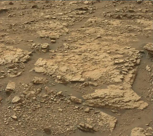 Sol 2824: Mast Camera (Mastcam)
