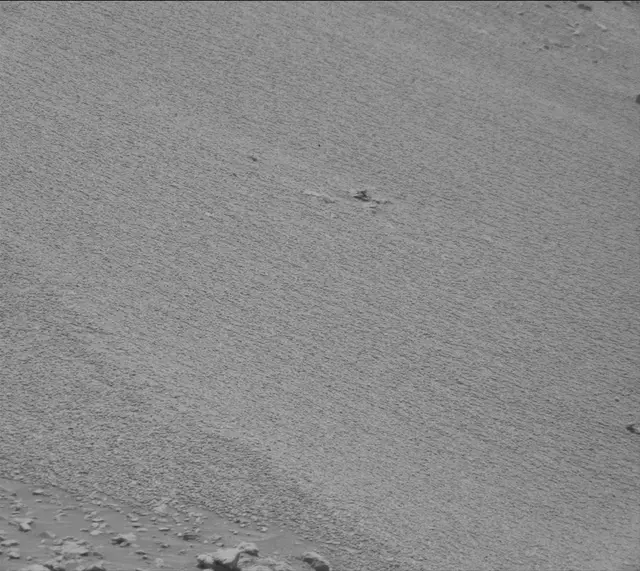 Sol 2824: Mast Camera (Mastcam)