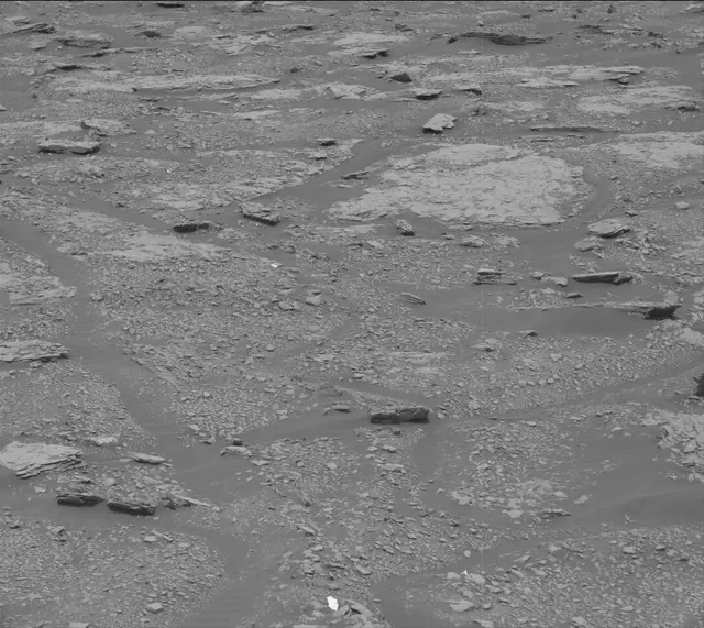 Sol 2826: Mast Camera (Mastcam)