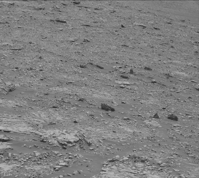 Sol 2826: Mast Camera (Mastcam)