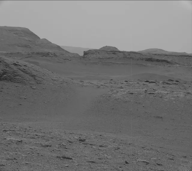 Sol 2826: Mast Camera (Mastcam)