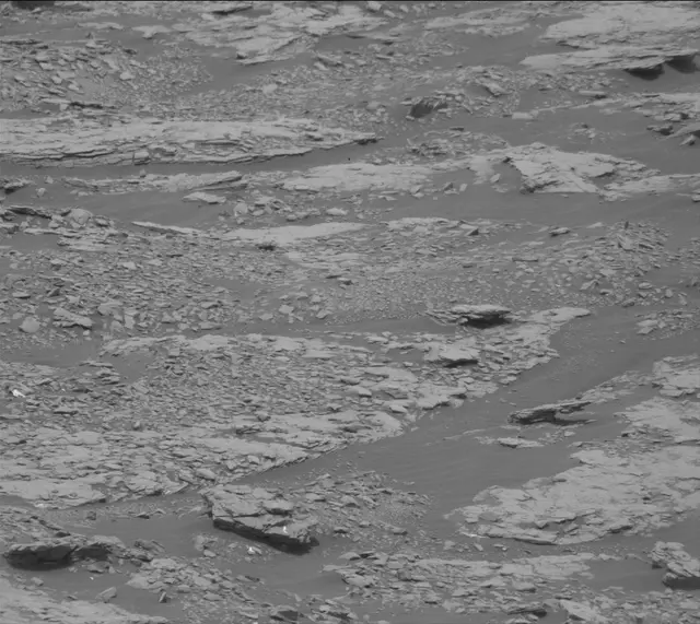 Sol 2826: Mast Camera (Mastcam)