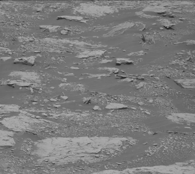 Sol 2826: Mast Camera (Mastcam)