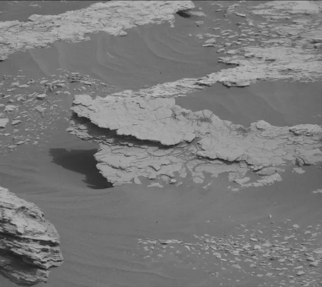 Sol 2826: Mast Camera (Mastcam)