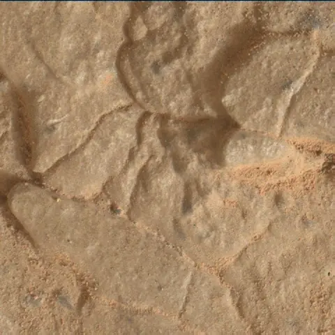 Sol 2826: Mars Hand Lens Imager (MAHLI)