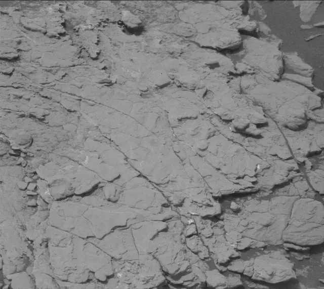 Sol 2828: Mast Camera (Mastcam)