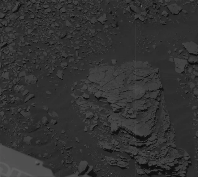 Sol 2829: Mast Camera (Mastcam)