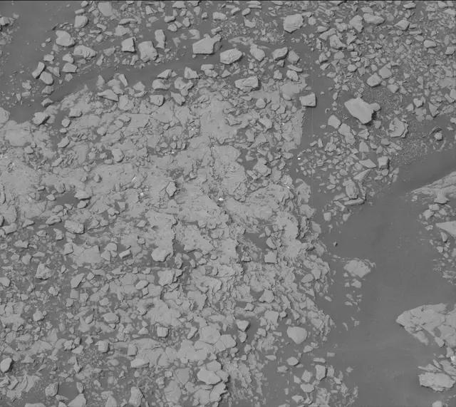 Sol 2829: Mast Camera (Mastcam)
