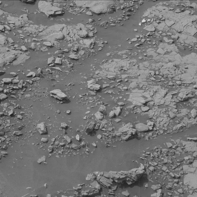 Sol 2829: Mast Camera (Mastcam)
