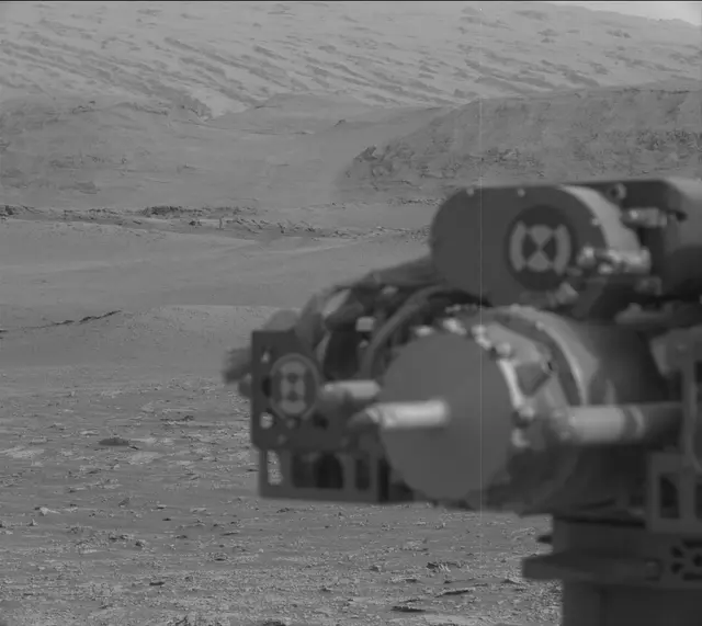 Sol 2831: Mast Camera (Mastcam)