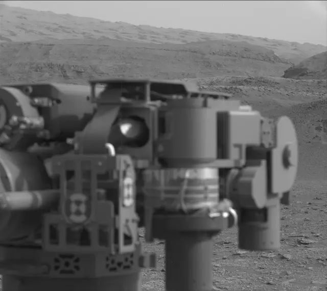 Sol 2831: Mast Camera (Mastcam)