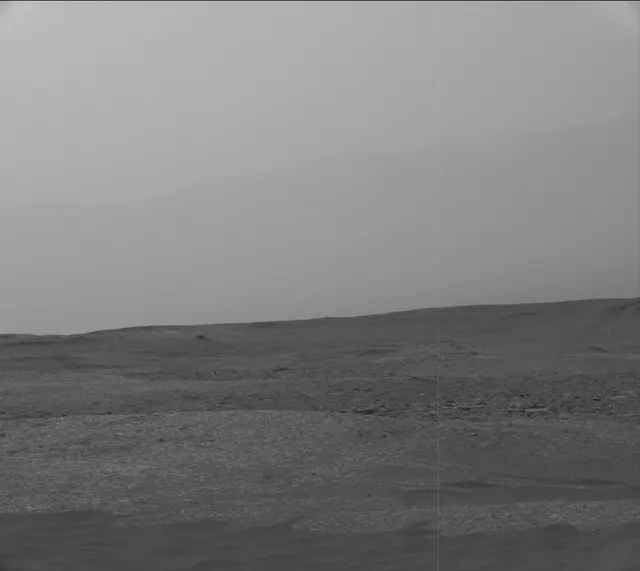 Sol 2831: Mast Camera (Mastcam)