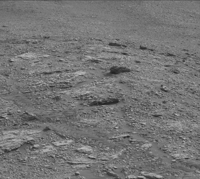 Sol 2831: Mast Camera (Mastcam)