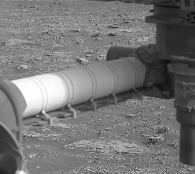 Sol 2831: Mast Camera (Mastcam)