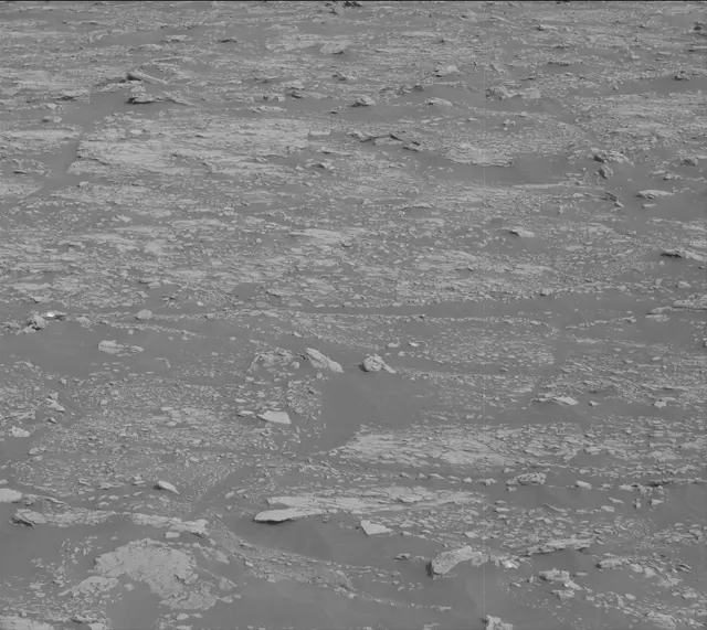 Sol 2831: Mast Camera (Mastcam)