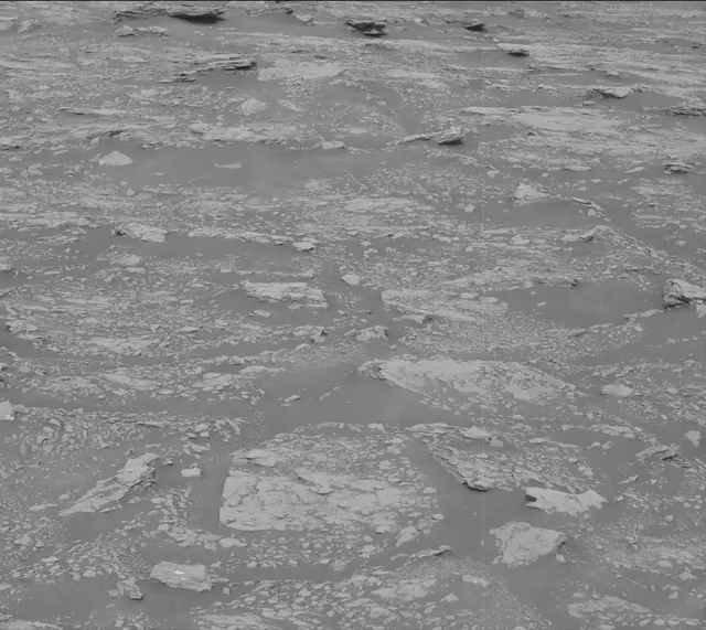 Sol 2831: Mast Camera (Mastcam)
