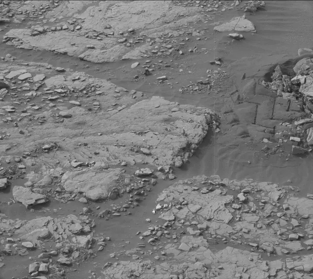 Sol 2831: Mast Camera (Mastcam)