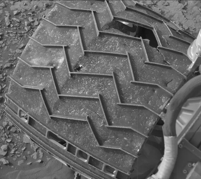 Sol 2831: Mast Camera (Mastcam)