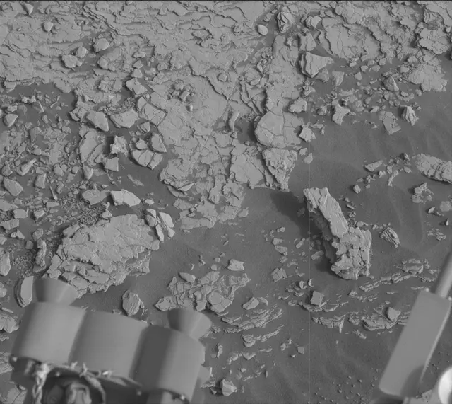 Sol 2831: Mast Camera (Mastcam)