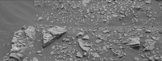 Sol 2833: Mast Camera (Mastcam)