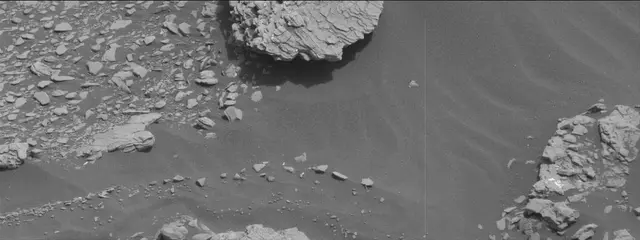 Sol 2833: Mast Camera (Mastcam)