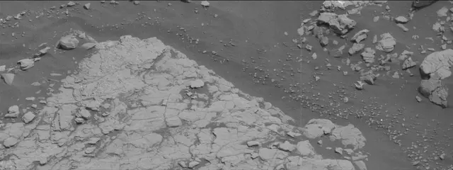 Sol 2833: Mast Camera (Mastcam)