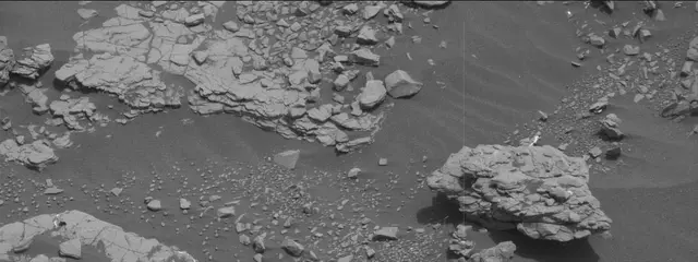 Sol 2833: Mast Camera (Mastcam)