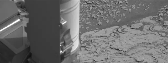 Sol 2833: Mast Camera (Mastcam)