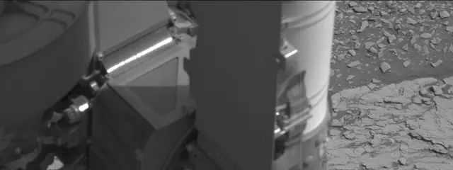 Sol 2833: Mast Camera (Mastcam)
