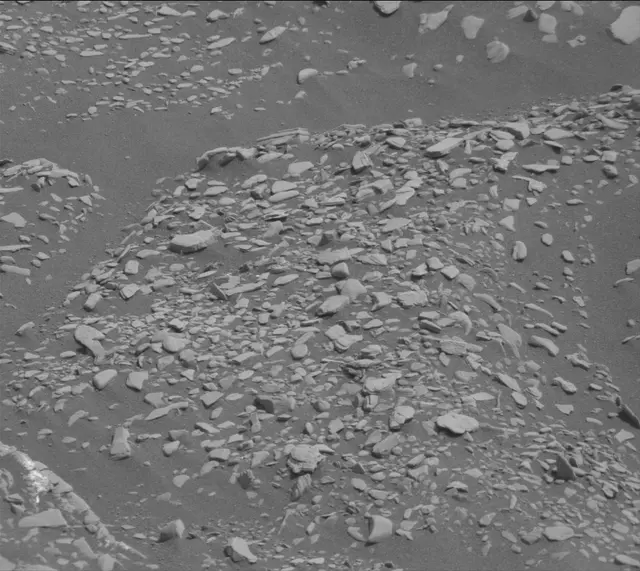 Sol 2833: Mast Camera (Mastcam)