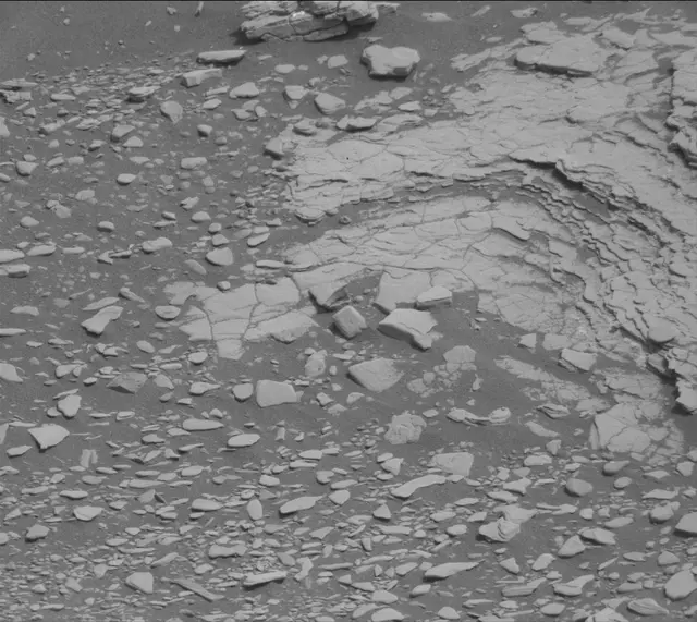 Sol 2833: Mast Camera (Mastcam)