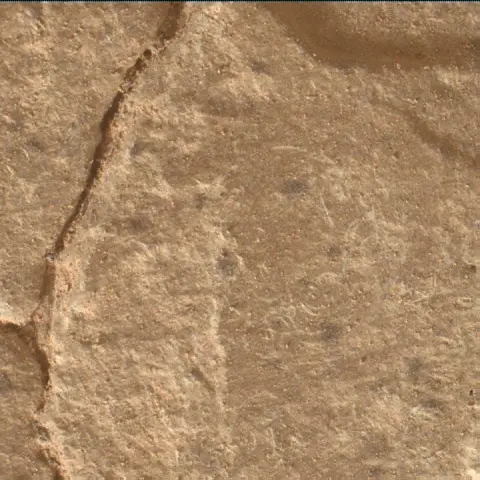 Sol 2833: Mars Hand Lens Imager (MAHLI)