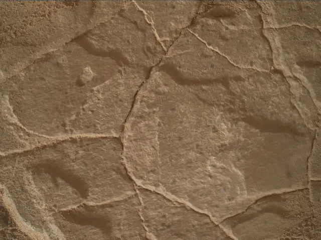 Sol 2833: Mars Hand Lens Imager (MAHLI)