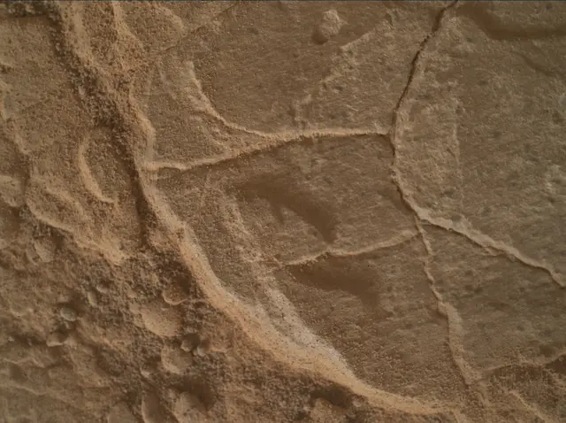 Sol 2833: Mars Hand Lens Imager (MAHLI)