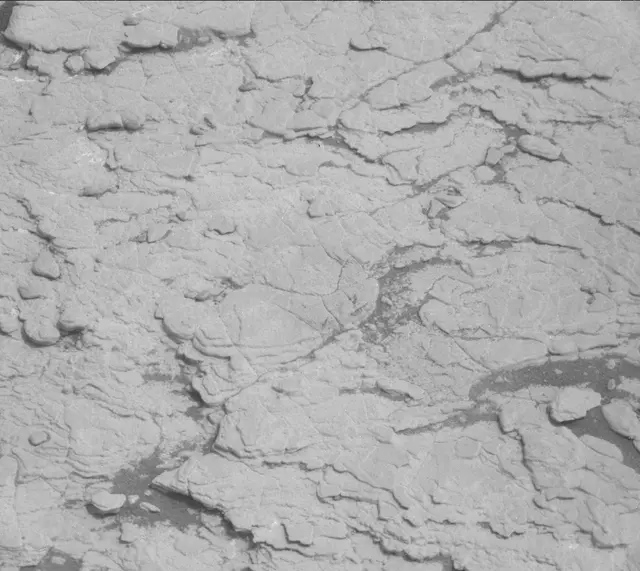 Sol 2836: Mast Camera (Mastcam)
