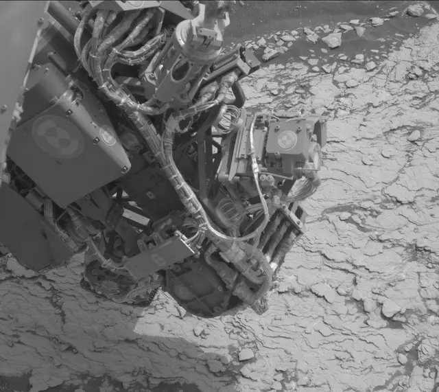 Sol 2837: Mast Camera (Mastcam)