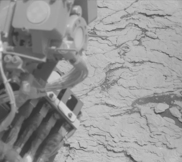 Sol 2837: Mast Camera (Mastcam)